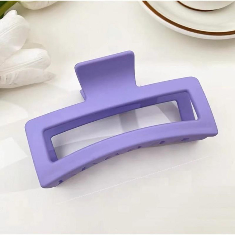 Vijolična sponka za lase