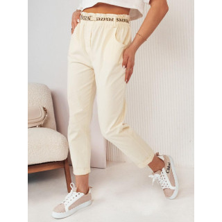 Rumene hlače iz blaga z visokim pasom