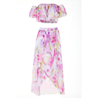 Vijolično žensko krilo na cvetove