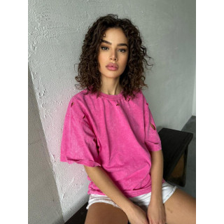 Roza ženska majica z luknjami