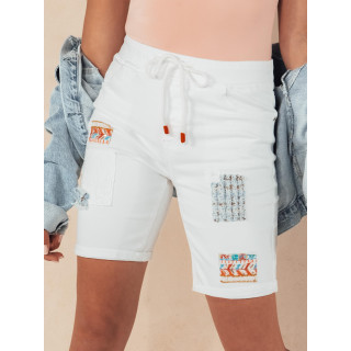 Ženske kratke hlače iz džinsa bele barve z našitki