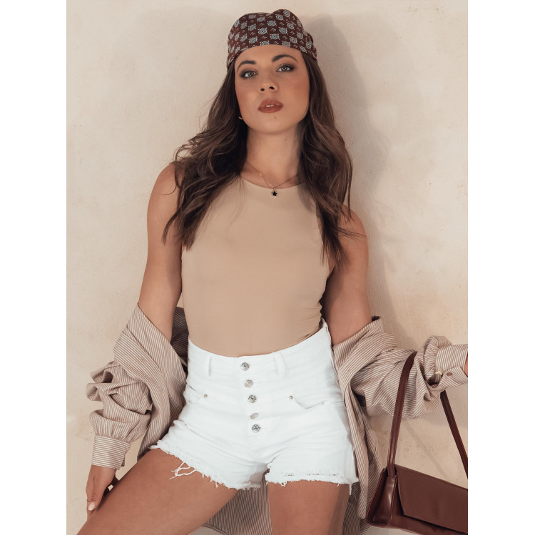 Ženske bele kratke hlače z luknjami