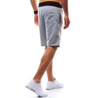 Moške kratke hlače v sivi barvi v klasičnem stilu