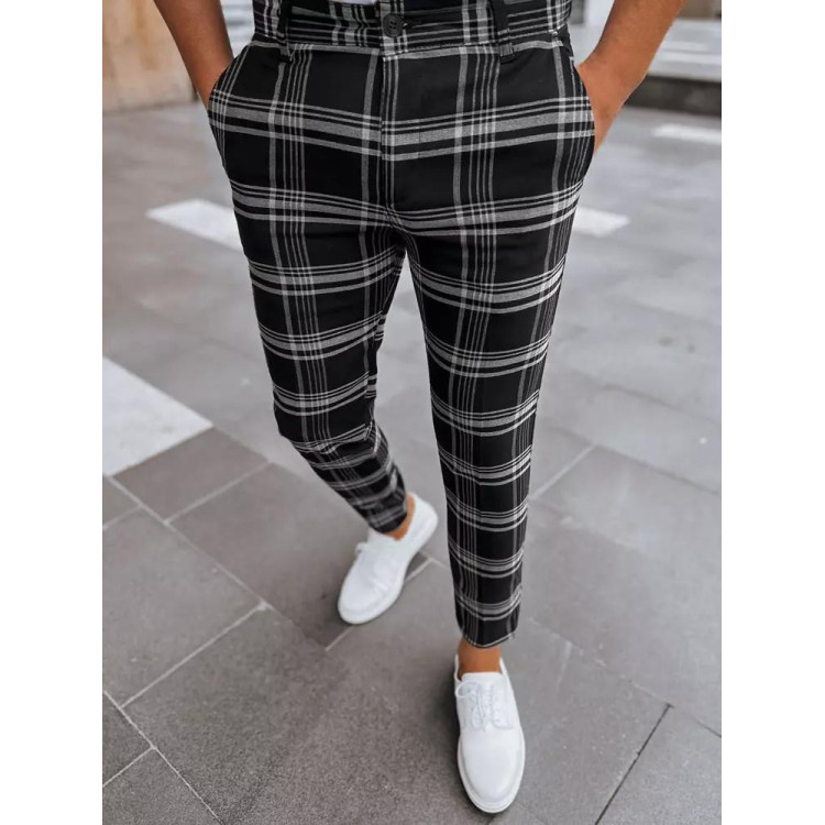 Moške črne hlače na karo