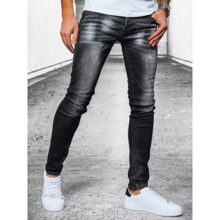 Moške črne kavbojke z okrasno lobanjo