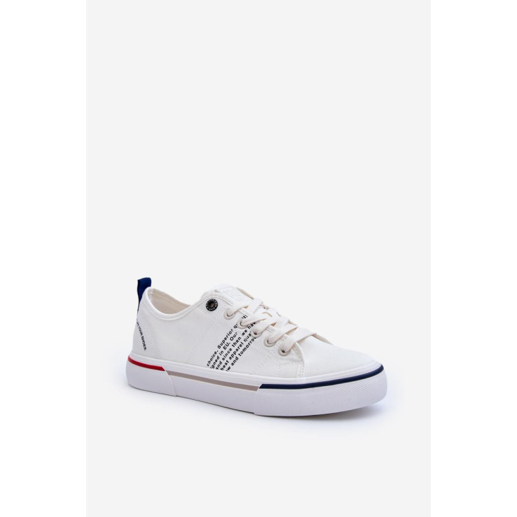 Beli moški tramvaji Big Star