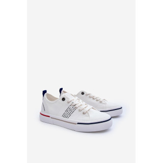 Beli moški tramvaji Big Star