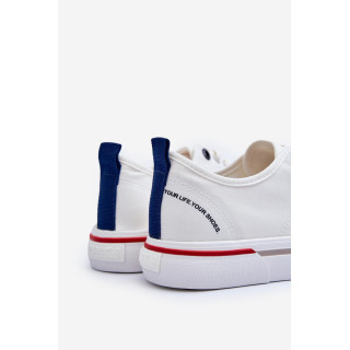 Beli moški tramvaji Big Star