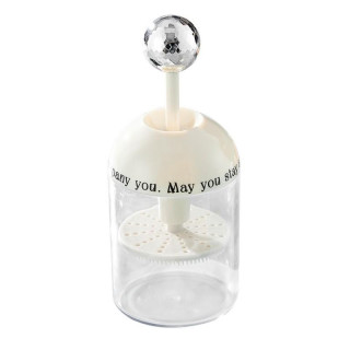 Elegantna bela posodica za penjenje kozmetike