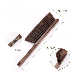 Lesena čistilna krtača s sintetičnimi ščetinami