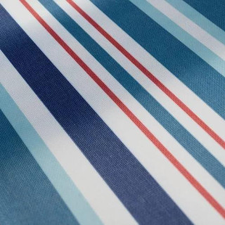 Ojačan vrtni stol s črtastim dizajnom