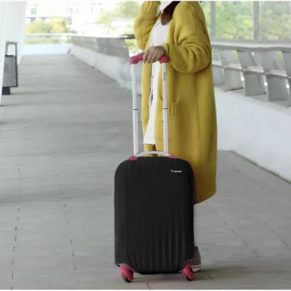 Črna prevleka za kovček - M