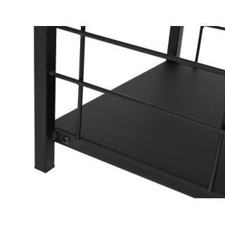 Leseno stojalo z orodjem