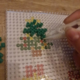 Likane perle z božičnim motivom - 6000 kom