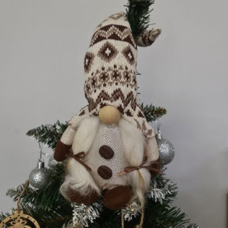 Rjavi škrat z LED osvetlitvijo