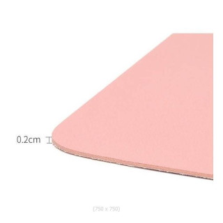 Dvostranska nepremočljiva namizna podloga v mint zeleni barvi