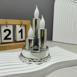 Srebrna trojna sveča