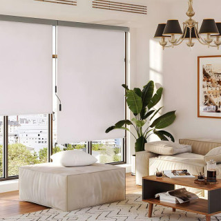 Vertikalna roleta v bež barvi