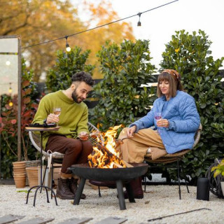 Veliko vrtno kurišče z ročaji in trinožnikom