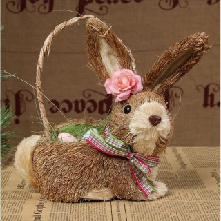 Slamnata košara v obliki velikonočnega zajčka