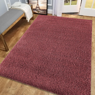 Dlakava preproga opečnate barve