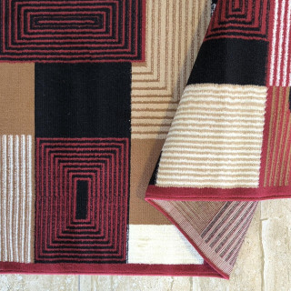 Rdeča preproga z vzorcem