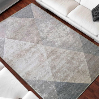 Bež preproga z diamantnim vzorcem