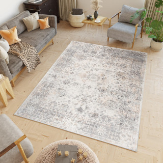 Siva preproga s subtilnim vzorcem