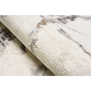 Bela preproga z vzorcem marmorja