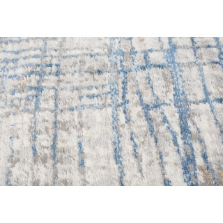 Moderna preproga z modrim vzorcem