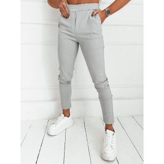 Svetlo sive ženske hlače z elastiko v pasu