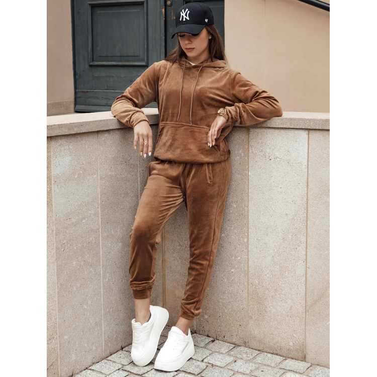 Žametno rjav ženski komplet