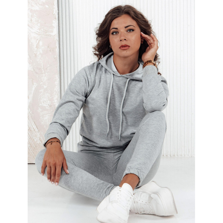 Svetlo siva ženska trenirka