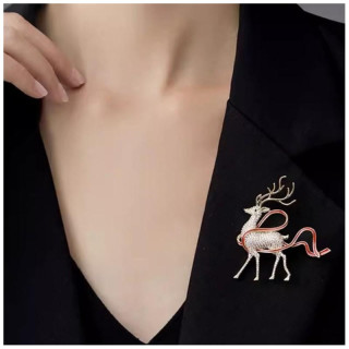 Okrasna broška jelenček s cirkoni
