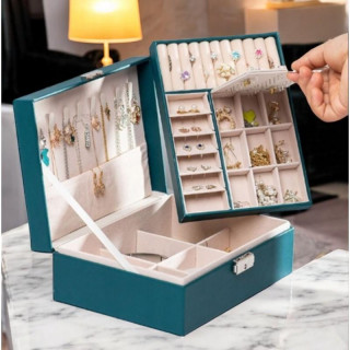 Elegantna zelena škatlica/kovček za nakit