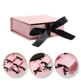 Roza darilna škatla za nakit - 7x7x3,5 cm