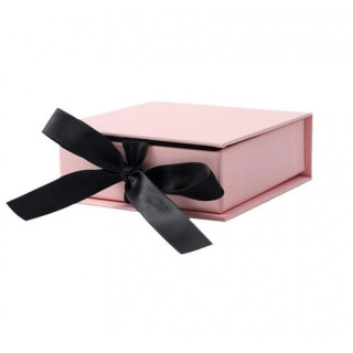 Roza darilna škatla za nakit - 7x7x3,5 cm