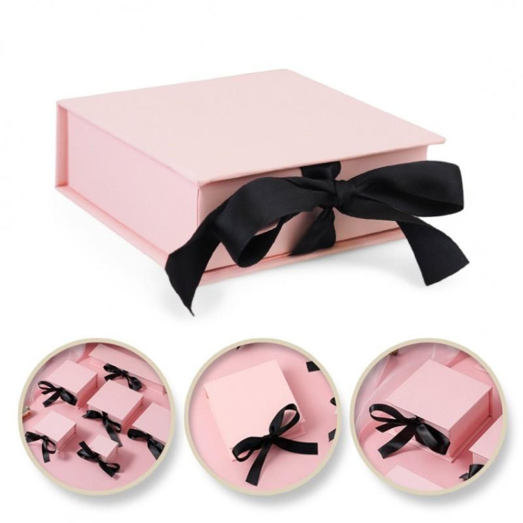 Roza darilna škatla za nakit - 10x10x3,5 cm