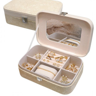 Elegantna čipkasta škatlica za nakit krem barve