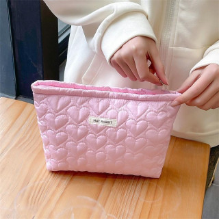 Roza prešita kozmetična torbica