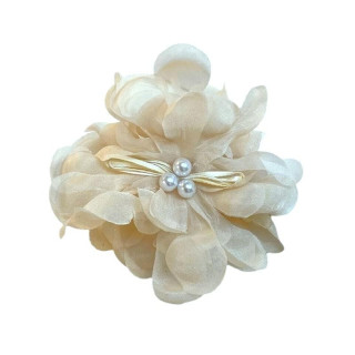 Bela sponka za lase zadaj