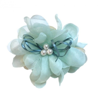 Modra sponka za lase zadaj