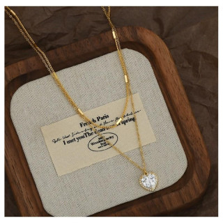 Pozlačena ogrlica s cirkonskim srcem