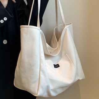 Velika torba iz blaga krem barve