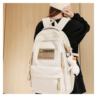 Bel šolski nahrbtnik z obeskom