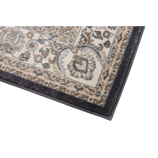 Starinska preproga v črni barvi