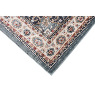 Tradicionalna preproga z modrim vzorcem