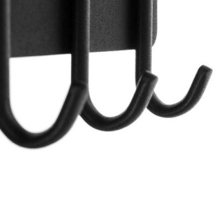 Obešalnik za plašče s polico v črni barvi