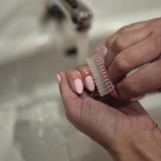 Roza čopič za manikuro - 50 kosov