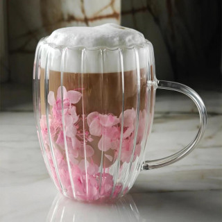 Valovita termo skodelica z rožnatimi cvetovi v notranjosti - 300 ml